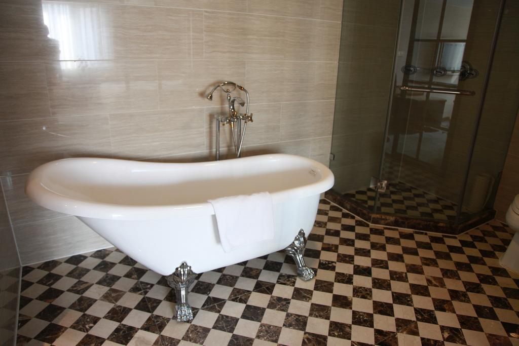 New Gloria Plaza Garden Hotel Harbin Habitación foto
